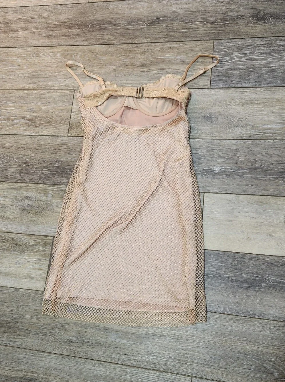 Outcast Blush Mesh Sequin Spaghetti-Strap Mini Dress Size Medium - Picture 4 of 8